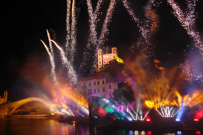 Doceacqua durante i fuochi d'artificio