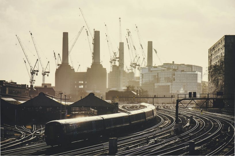 Le stazioni ferroviarie più belle d’Europa perfette per un viaggio in autunno