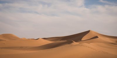 Escursione nel deserto: ecco l’abbigliamento giusto per un viaggio indimenticabile